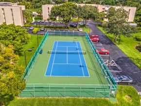 5800 Camino Del Sol Apt 103, Boca Raton FL 33433