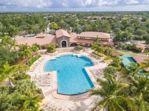 50 Stoney Drive, Palm Beach Gardens FL 33410