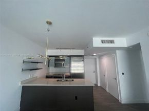500 Brickell Avenue 1906, Miami FL 33131