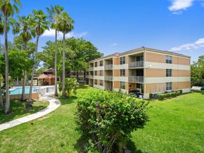 8296 NW 24th Street 8296, Coral Springs FL 33065