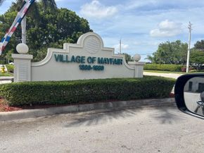 11201 SW 13th Street, Pembroke Pines FL 33025