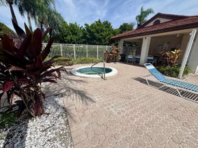 11201 SW 13th Street, Pembroke Pines FL 33025