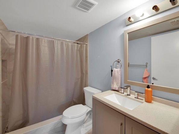 600 Crestwood Court N 611, Royal Palm Beach FL 33411