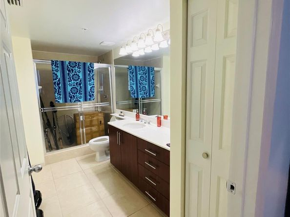 2401 NE 65TH St 408, Fort Lauderdale FL 33308