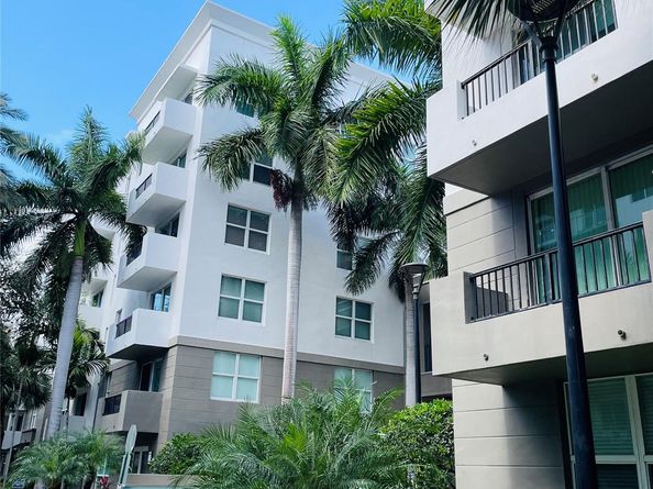2401 NE 65TH St 408, Fort Lauderdale FL 33308