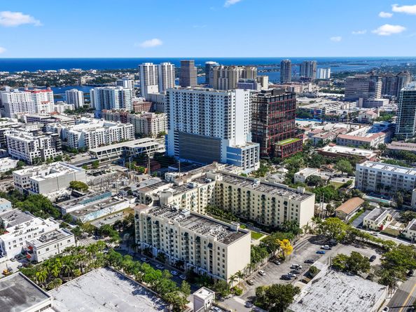 610 Clematis Street 700 & 702, West Palm Beach FL 33401