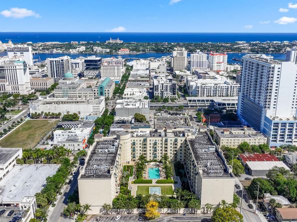 610 Clematis Street 700 & 702, West Palm Beach FL 33401