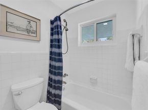 2021 NW 32nd Ct, Oakland Park FL 33309