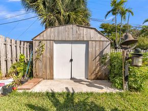 2021 NW 32nd Ct, Oakland Park FL 33309