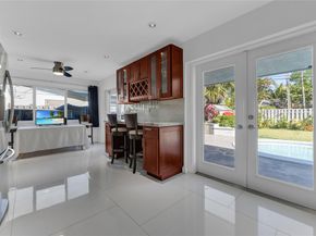 2021 NW 32nd Ct, Oakland Park FL 33309