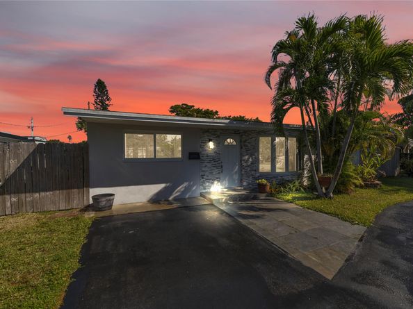 2021 NW 32nd Ct, Oakland Park FL 33309