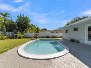 2021 NW 32nd Ct, Oakland Park FL 33309