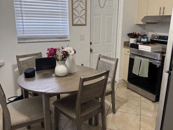 517 S F Street, Lake Worth Beach FL 33460
