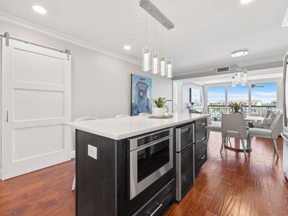 2401 Marina Isle Way 503, Jupiter FL 33477