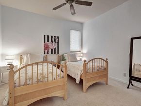 102 Villa Nueva Place, Palm Beach Gardens FL 33418