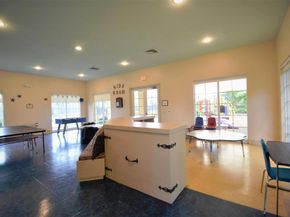 102 Villa Nueva Place, Palm Beach Gardens FL 33418