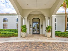 102 Villa Nueva Place, Palm Beach Gardens FL 33418
