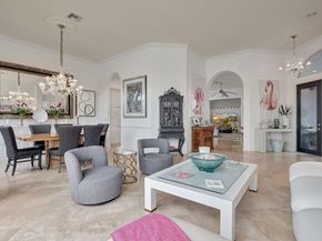 102 Villa Nueva Place, Palm Beach Gardens FL 33418