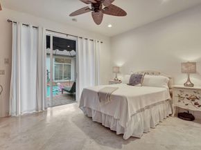 102 Villa Nueva Place, Palm Beach Gardens FL 33418