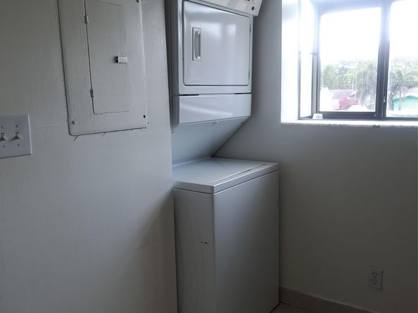 3030 NW 68th St 205, Fort Lauderdale FL 33309