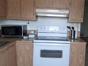 3030 NW 68th St 205, Fort Lauderdale FL 33309
