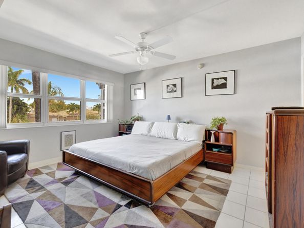 3111 NE 51st St 205, Fort Lauderdale FL 33308