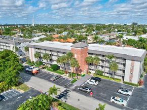 3111 NE 51st St 205, Fort Lauderdale FL 33308