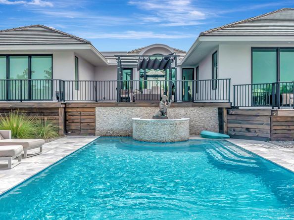 3605 Oakview Court, Delray Beach FL 33445