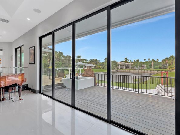 3605 Oakview Court, Delray Beach FL 33445