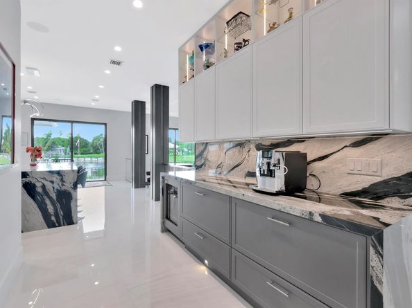 3605 Oakview Court, Delray Beach FL 33445