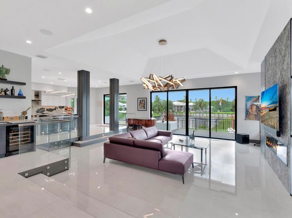 3605 Oakview Court, Delray Beach FL 33445
