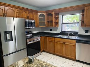 1915 Abbey Road, West Palm Beach FL 33415