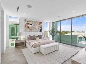 1070 Del Harbour Drive, Delray Beach FL 33483