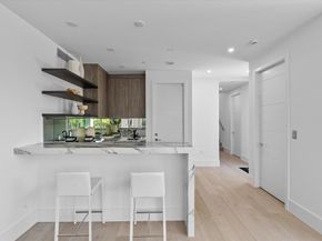 1070 Del Harbour Drive, Delray Beach FL 33483