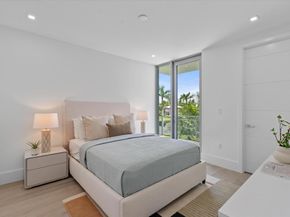 1070 Del Harbour Drive, Delray Beach FL 33483