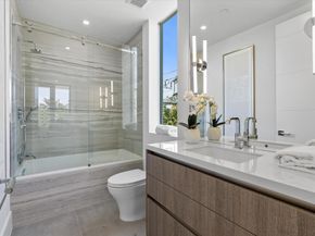 1070 Del Harbour Drive, Delray Beach FL 33483