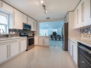 2341 NE 8TH, Fort Lauderdale FL 33304