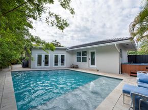2341 NE 8TH, Fort Lauderdale FL 33304