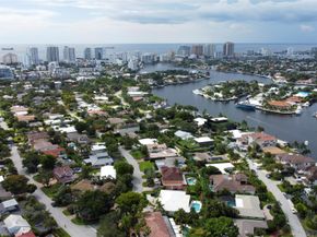 2341 NE 8TH, Fort Lauderdale FL 33304
