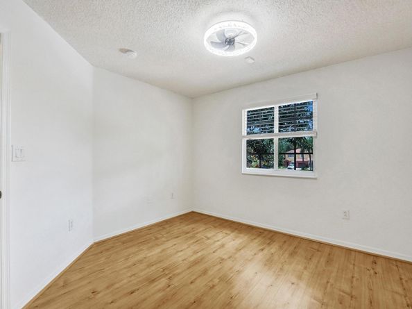 10320 SW 18th St 10320, Miramar FL 33025