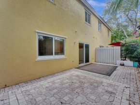 10320 SW 18th St 10320, Miramar FL 33025