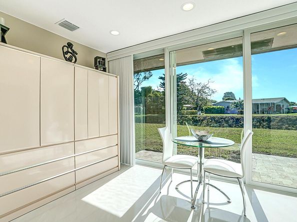 6140 Kings Gate Circle, Delray Beach FL 33484