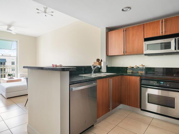 610 Clematis Street 811, West Palm Beach FL 33401