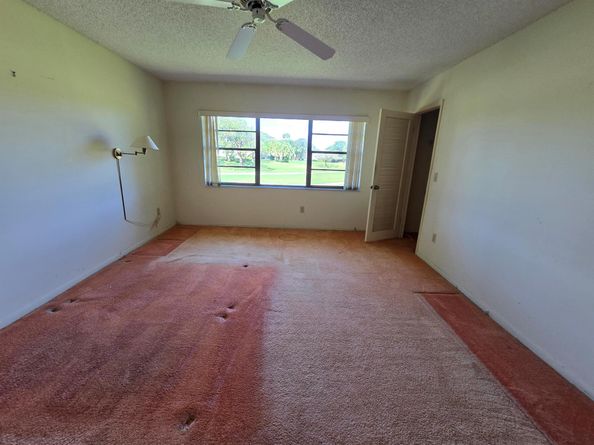 17 Westgate Lane 17h, Boynton Beach FL 33436