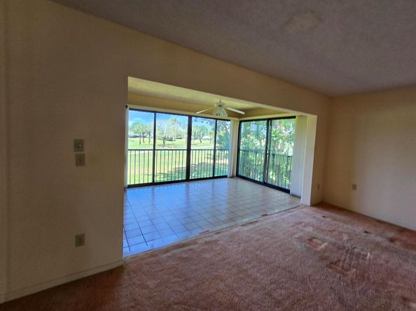 17 Westgate Lane 17h, Boynton Beach FL 33436