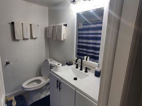 1021 NE 24th Ave 4, Pompano Beach FL 33062