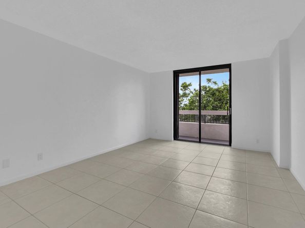 23200 Camino Del Mar 508, Boca Raton FL 33433
