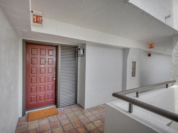 23200 Camino Del Mar 508, Boca Raton FL 33433
