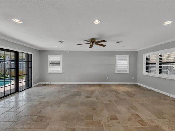2817 NE 10th Ave, Wilton Manors FL 33334