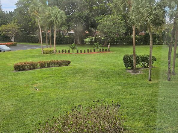 1000 Saint Charles Pl 220, Pembroke Pines FL 33026